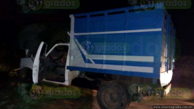 Aseguran camionetas con 4 mil litros de combustible, en Tarímbaro - Foto 4 