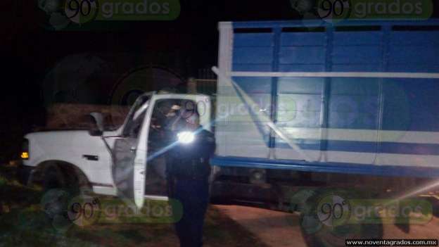 Aseguran camionetas con 4 mil litros de combustible, en Tarímbaro - Foto 6 