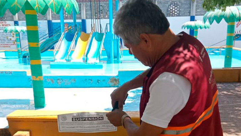 Coepris Michoacán suspendió 9 albercas por falta de sanidad