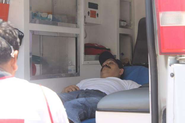 Drogan y asaltan a pasajero de autobús en Michoacán 