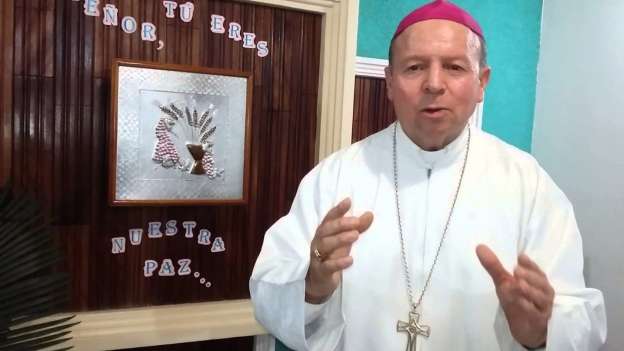  Durante la recta final del año de la misericordia, acoger a los forasteros y hacer oración exhorto del Obispo de Apatzingán 