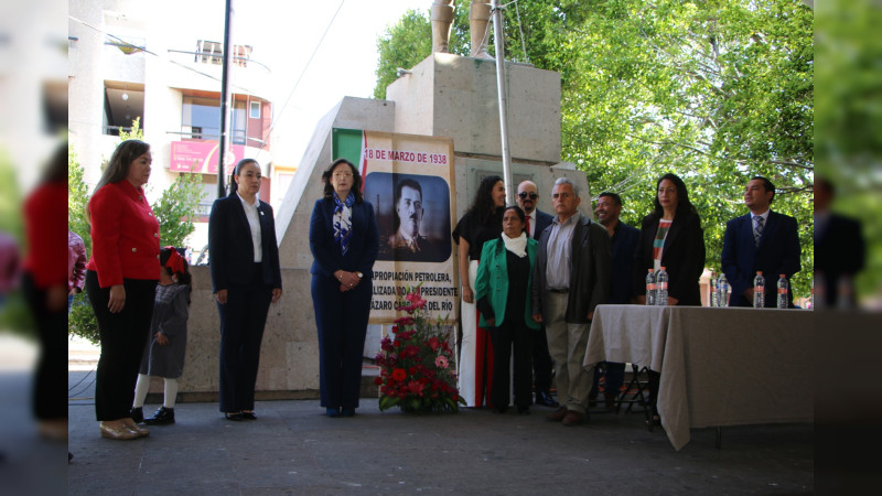 En Ciudad Hidalgo, realizan acto conmemorativo del LXXXV Aniversario de la Expropiación Petrolera