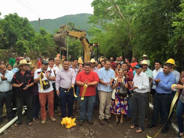 Arrancan obras en Coalcomán, Aquila, Coahuyana y Tepalcatepec - Foto 1 