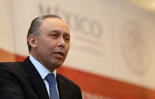 El ISSSTE sí cuenta con abasto de medicinas‏: José Reyes Baeza  