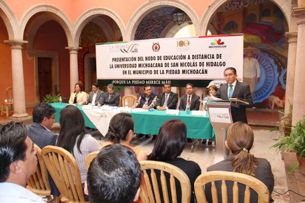 Educación a Distancia y Abierta, excelente opción en UMSNH para quienes desean una licenciatura - Foto 2 