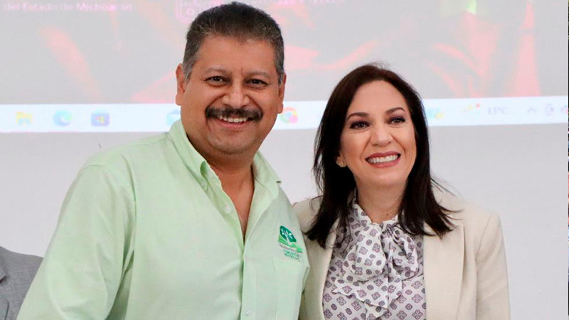 Entrega IEMSySEM equipo de cómputo al Telebachillerato Comunitario