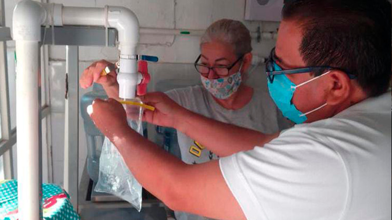 Revisa Salud Michoacán que agua distribuida por organismos operadores sea potable  