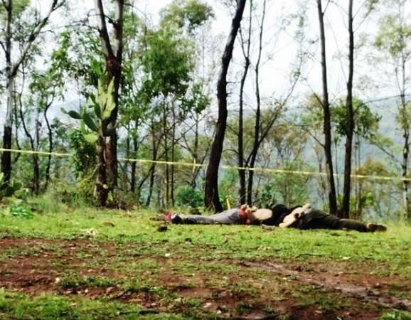 Identifican cadáveres hallados en la salida a Mil Cumbres en la capital michoacana - Foto 0 
