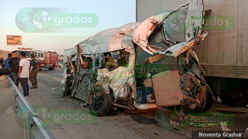 Fuerte choque deja 11 heridos en la México - Querétaro