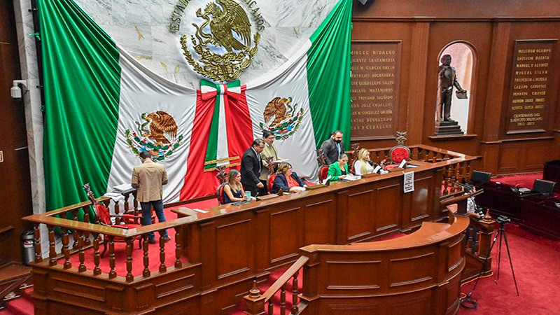 Pide Congreso de Michoacán se informe sobre impacto ambiental de obras en el Parque Nacional Lago de Camécuaro” 