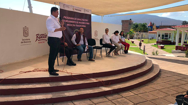 Reactiva Bienestar taller de medicina tradicional en Jacona para impulsar autoempleo