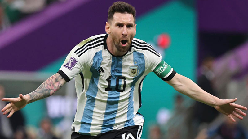 Lionel Messi logra anotar su gol numero 800 