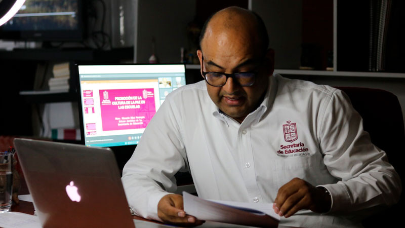 Secretaría de Educación de Michoacán refuerza acciones para la paz en las escuelas 