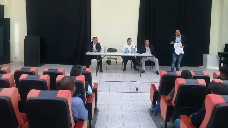 Se reúnen funcionarios de Cocotra de la Región Oriente, en el Auditorio de la Casa de la Cultura, en Ciudad Hidalgo 