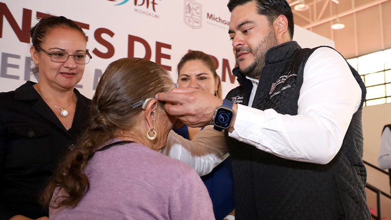 DIF y Salud Michoacán arrancan jornada de entrega de lentes oftálmicos 