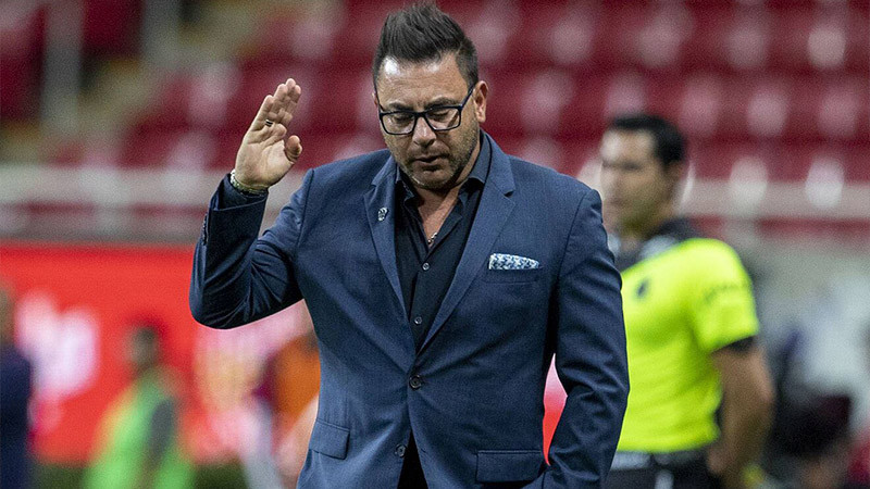 Pumas presenta a Antonio Mohamed como nuevo Director técnico 