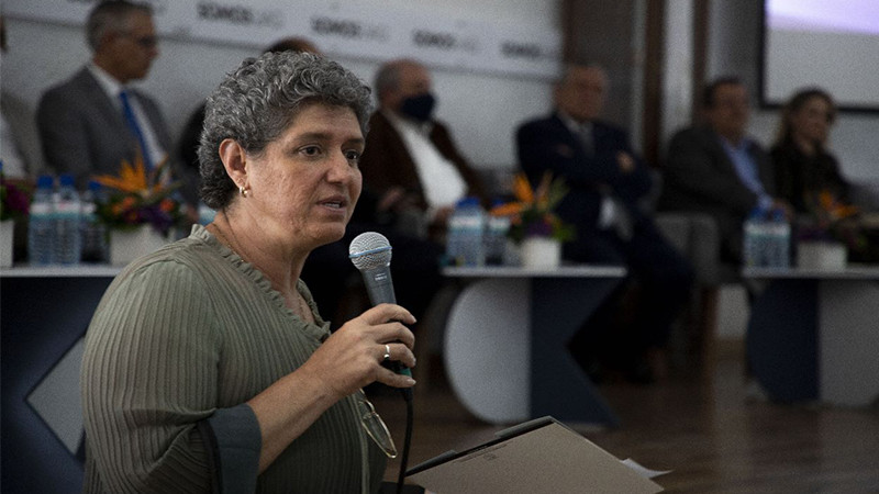 Concretan compromisos en torno a la “Ley de Ciencias”; UAQ