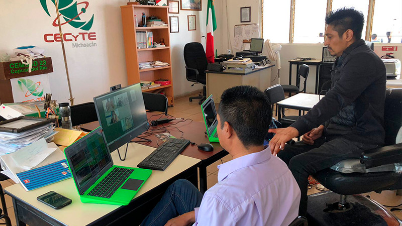 Se capacitan docentes del Cecytem en lenguaje de programación Python