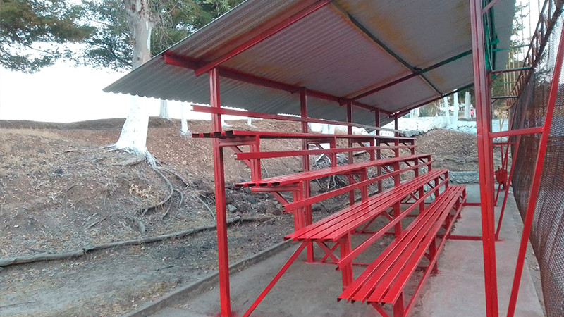 Gobierno Municipal de Ciudad Hidalgo lleva acabo trabajos de mantenimiento en instalaciones de Unidad Deportiva Miguel Hidalgo 