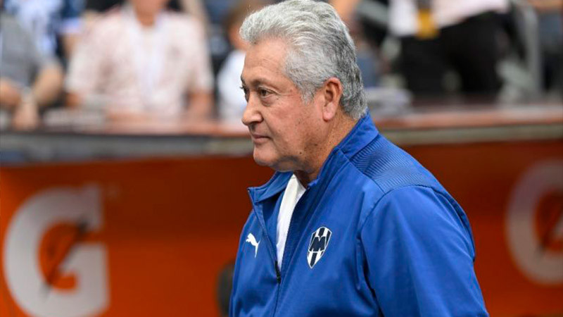 Manuel Vucetich acusa preferencia por técnicos extranjeros en México 