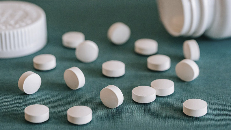 Siete jóvenes se intoxican por reto viral en secundaria del Edomex 