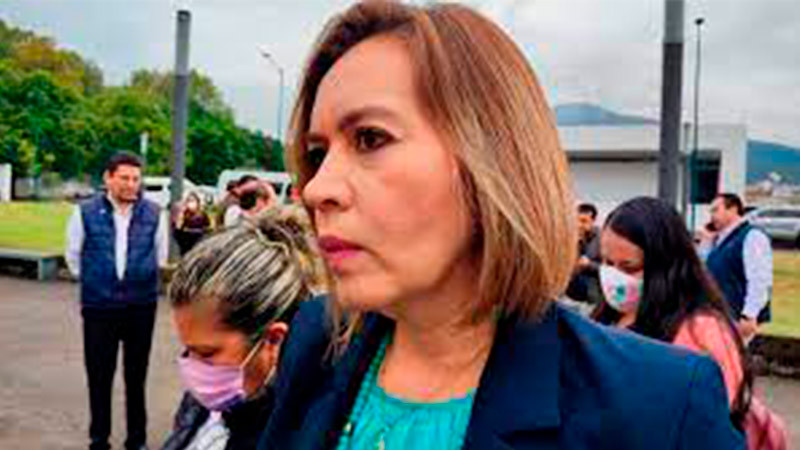 Sigue revisión de Casas del Estudiante  