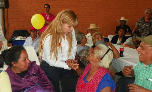 Respeto y atención a personas de la tercera edad: Lupita Herrera 