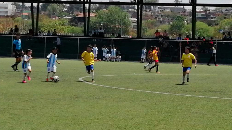 Complejo Deportivo Bicentenario fue sede de la clausura de la Liga de Fútbol Soccer Villas Oriente