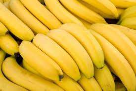 Más crisis en sectores productivos, el kilo de plátano a 30 centavos 