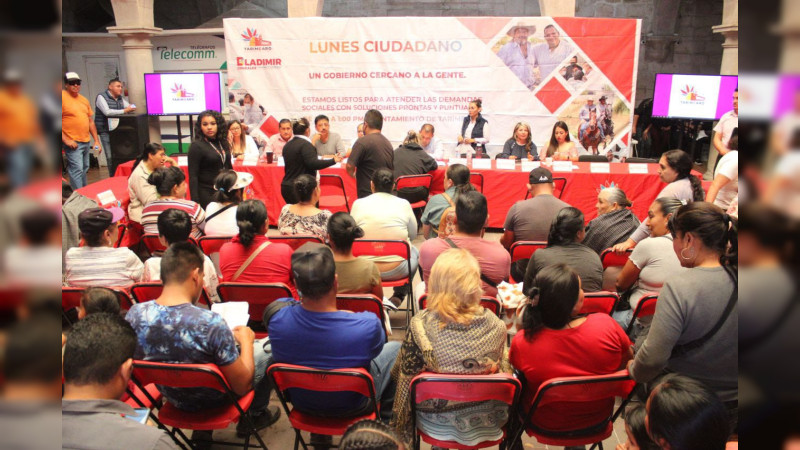 Avanza con éxito Lunes Ciudadano en Tarímbaro