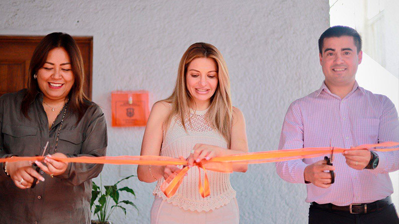 DIF Morelia instala buzón naranja para prevenir la violencia de género en el entorno laboral 