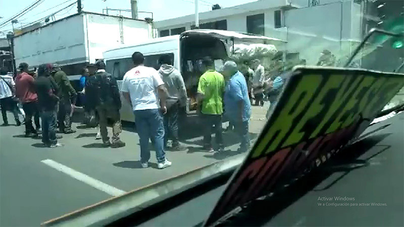 Choque a la altura de Chicoloapan, deja dos personas sin vida 