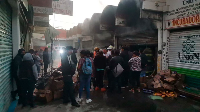 Reportan  incendio en mercado de abastos en Oaxaca 
