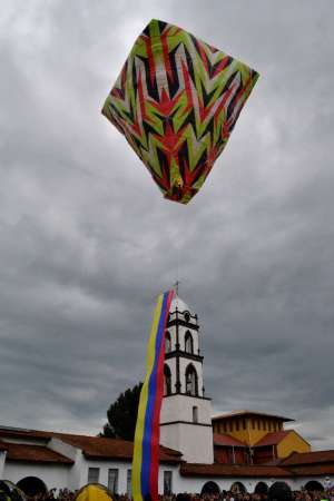 El cielo de Paracho se viste de colores‏ - Foto 3 