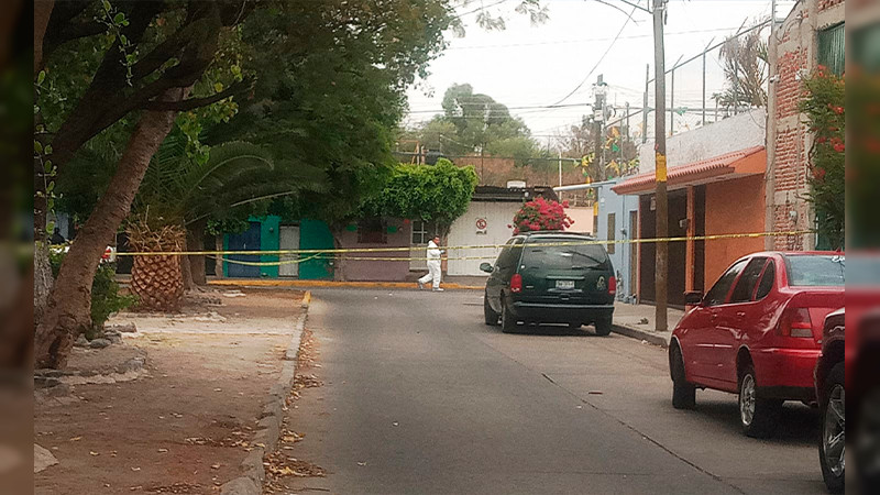 Asesinan a balazos a hombre en la calle Mariano Abasolo en Guanajuato 