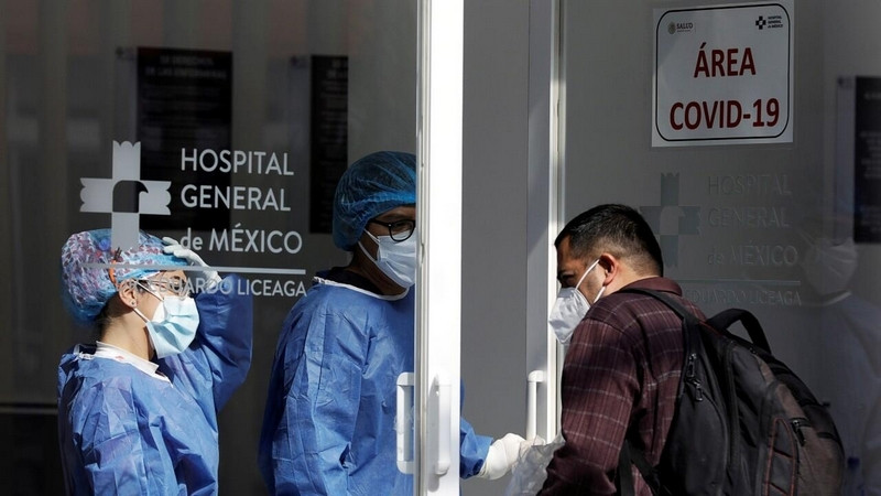 López Gatell informa que van 14 semanas en la reducción del COVID-19 en México 