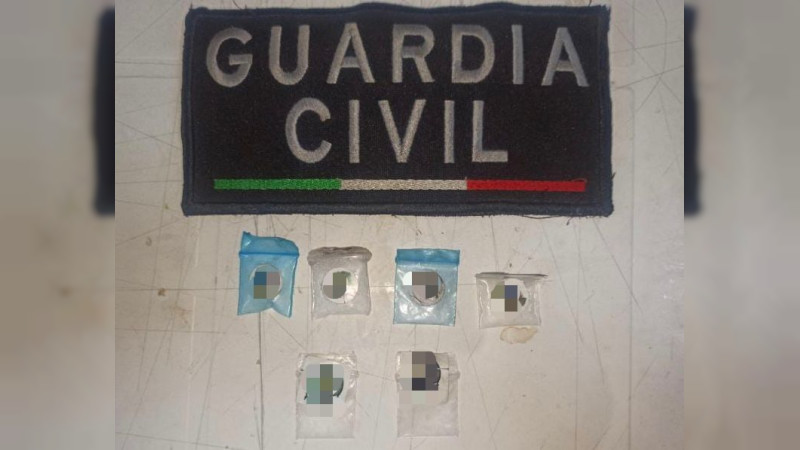 En Zamora, Morelia y Uruapan la GC detienen a seis personas y aseguran 40 dosis de drogas 