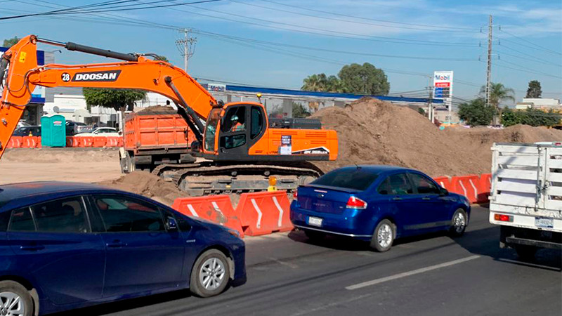 Gobierno del estado de Querétaro mantendrá cierre de carriles en 5 de Febrero  