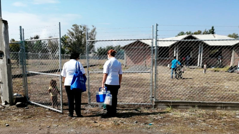 Brinda Secretaría de Salud atención integral a jornaleros agrícolas migrantes en Michoacán 
