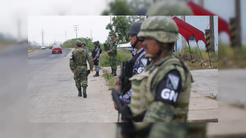 Amenaza más violencia al oriente de Michoacán: Gente del "Señor Flores" con uniformes de GN, difunden video en Zitácuaro 