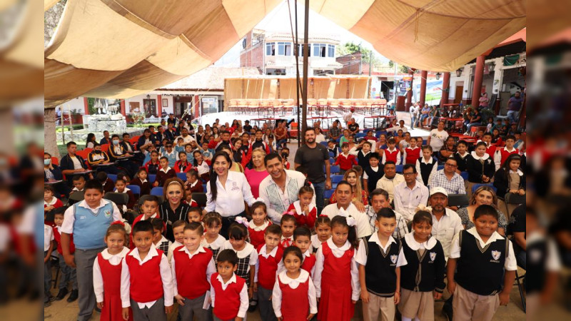 SEE apoya la educación de niñas y niños en comunidades autónomas