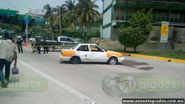 Una mujer muerta, dos heridos y dos detenidos deja balacera y persecución en Acapulco - Foto 2 