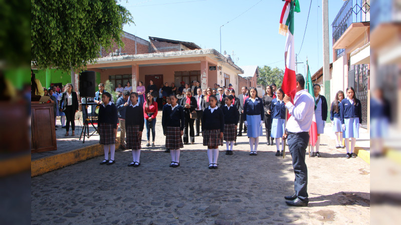 Realizan acto solemne por la fundación de la tenencia El Caracol, en Ciudad Hidalgo