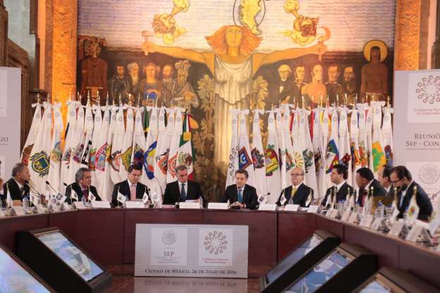 Aurelio Nuño y gobernadores analizan nuevo Modelo Educativo - Foto 0 