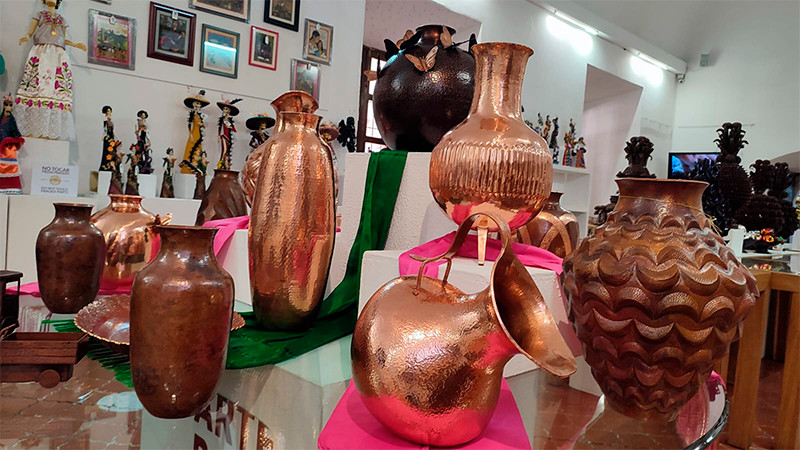 Instituto del Artesano Michoacano va por la protección de 30 marcas colectivas 