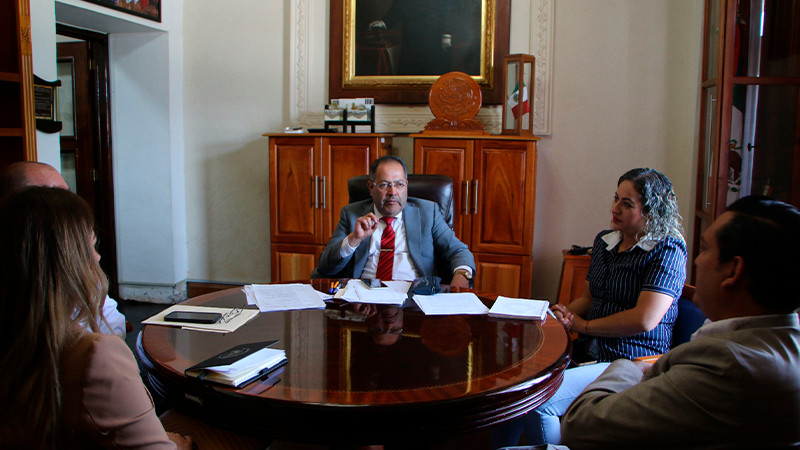 Directora estatal del CECyT plantea llevar Concurso de Creatividad e Innovación Tecnológica a Ciudad Hidalgo 