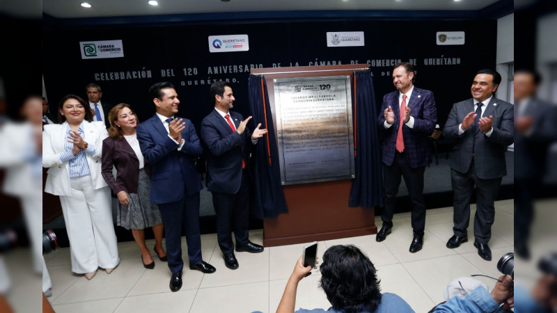 Negocios deben apostarle al desarrollo tecnológico para no quebrar: Mauricio Kuri