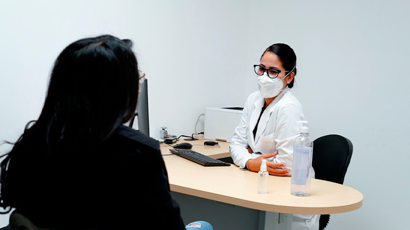 Realiza Salud Michoacán estudios gratuitos de Papanicolaou en centro de salud de Morelia 