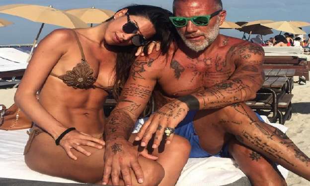 El millonario italiano Gianluca Vacchi de 49 años se ha convertido en la sensación de las redes sociales  