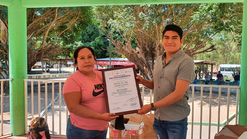 Premian talento e innovación del sector artesanal de la Costa Michoacana